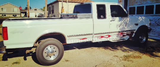 Universal fitment Lower door vinyl Flame flames rocker decal decals graphics Dodge Ram Ford F150 F250 Chevrolet GMC