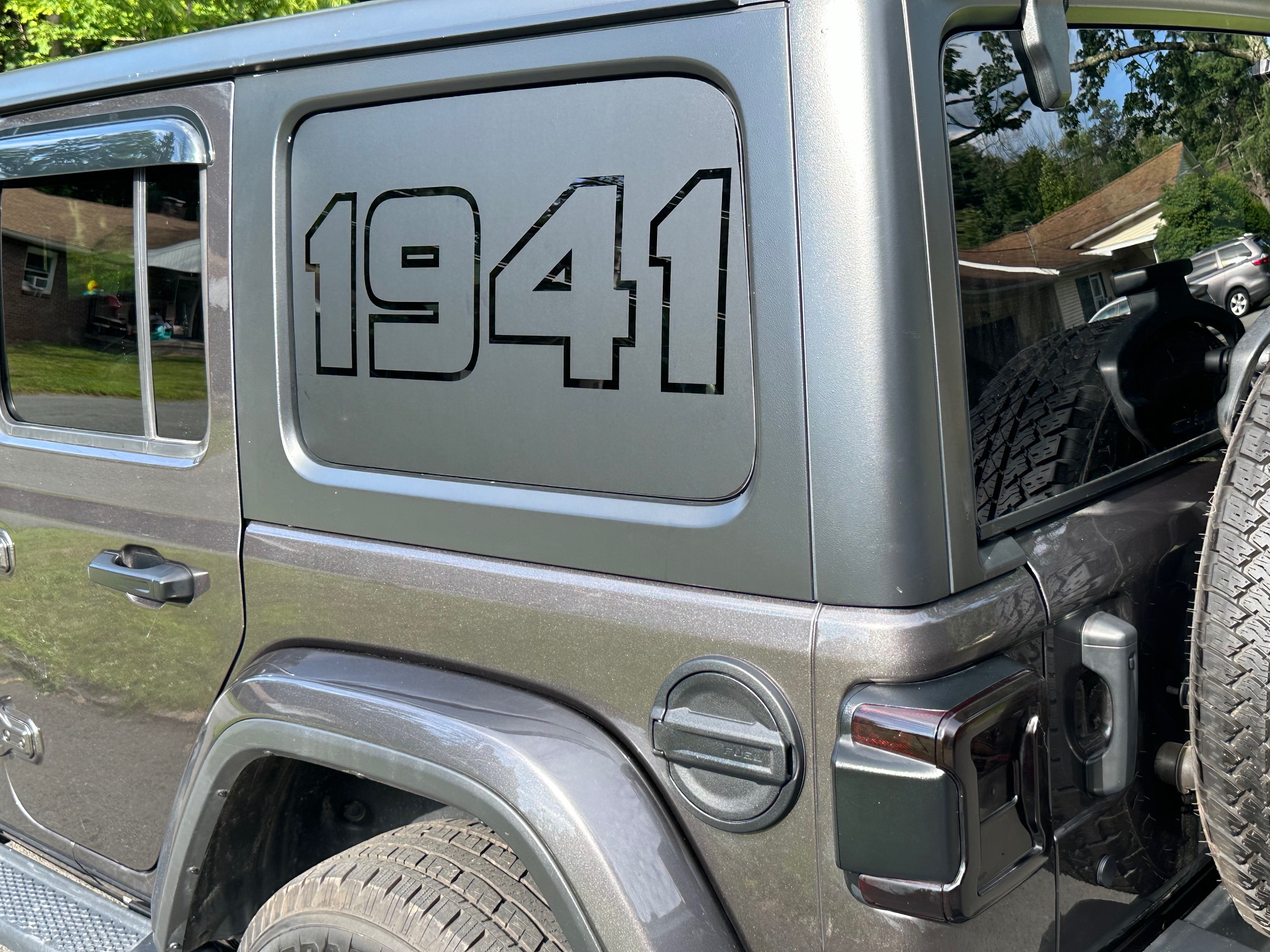 Houseofgrafx OUTLINE style 1941 rear cap glass window vinyl decal decals graphics stickers compatible only with 4 door Wrangler Sahara Rubicon JL